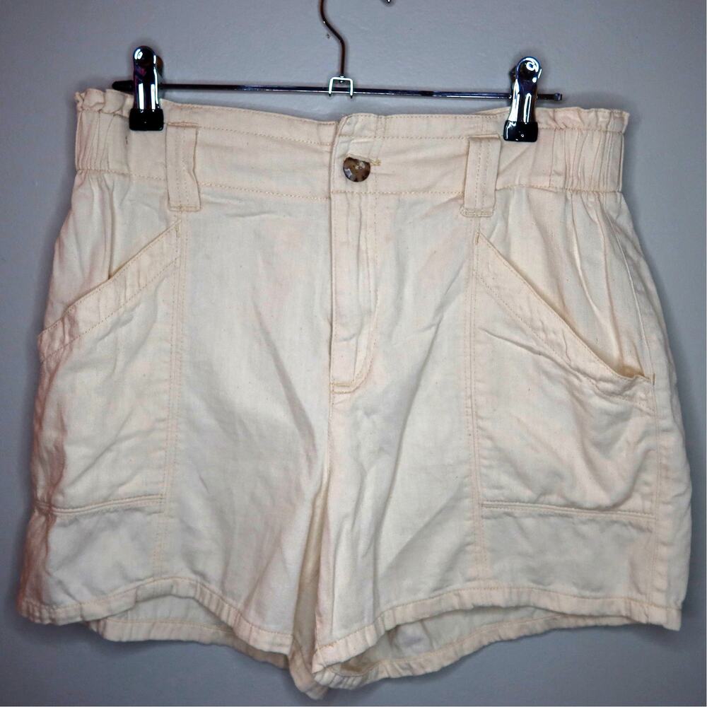 Old Navy Cream High Waisted Utility Cargo Shorts Size 8 100% Cotton